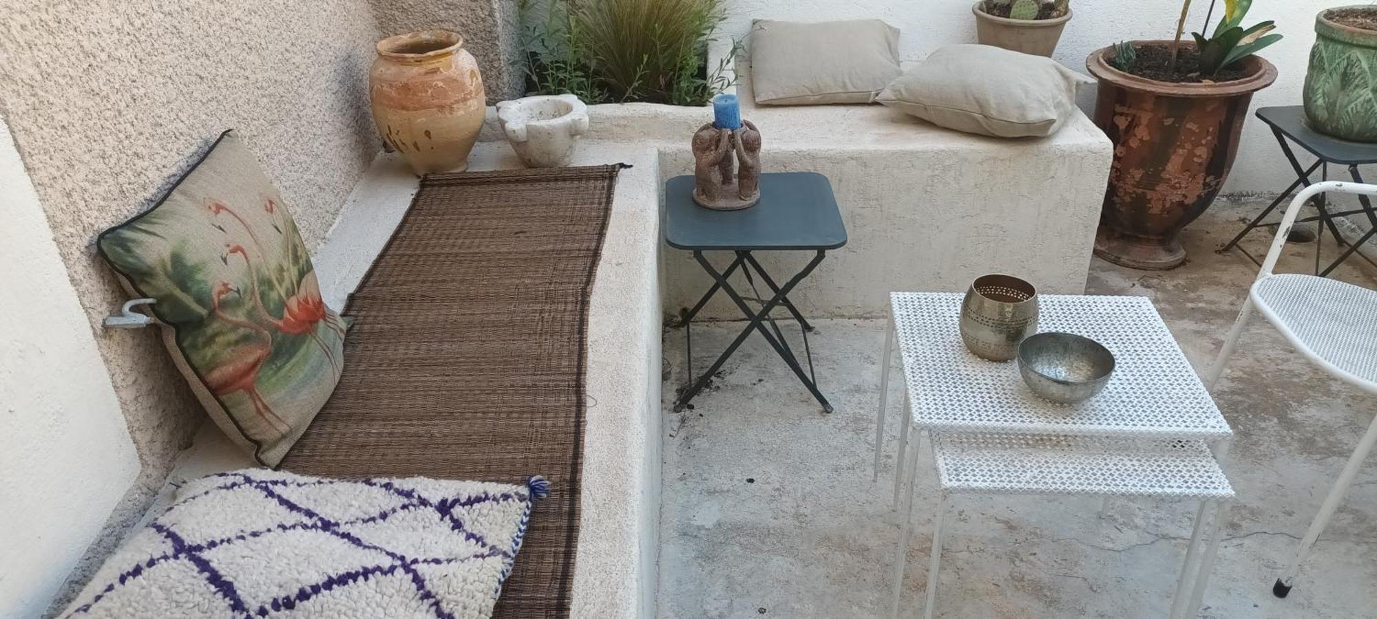 Maison Rulman نيم المظهر الخارجي الصورة